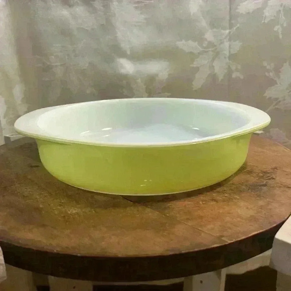 Pyrex Other - Vintage Pyrex 221  Like Green Baking Dish
